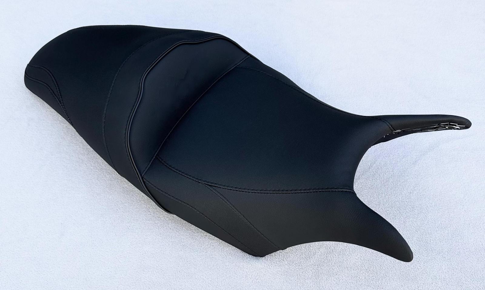 Motorradsitzbank beziehen für Honda Hornet CB 600 F 07-11 PC41 Komfortsitzbank Motorradsitzbank beziehen für Honda Hornet CB 600 F 07-11 PC41 Komfortsitzbank