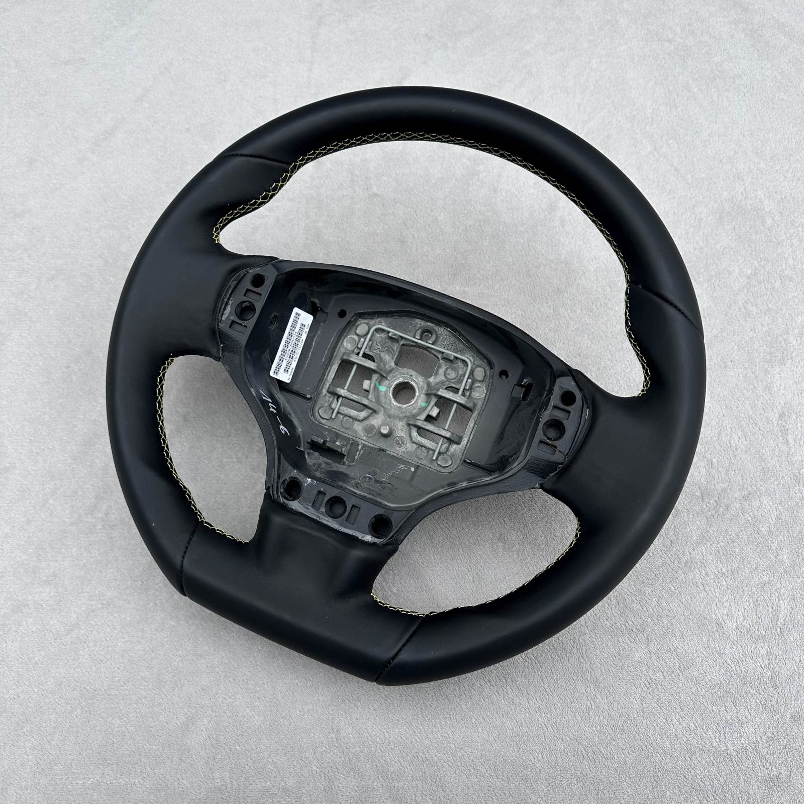 Lenkrad neu beziehen für Opel Rocks Electric Citroën Ami -Opel Rocks-e mit Leder Lenkrad neu beziehen für Opel Rocks Electric Citroën Ami -Opel Rocks-e mit Leder