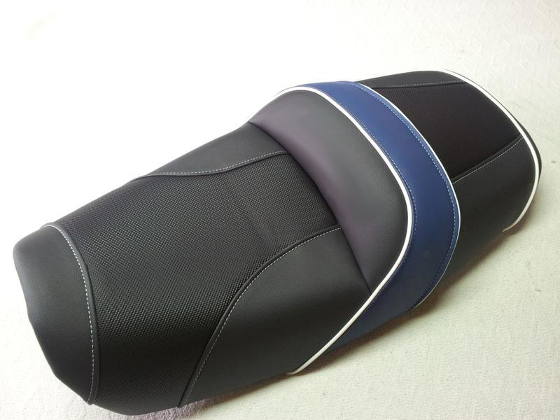 Sitzbank für Suzuki GSX1400 GSX 1400 NEU beziehen polstern -Farbe wählbar