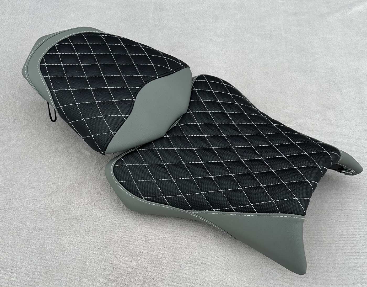 Sitzbankbezug für Yamaha FZ1 2006-2012 Farben wählbar Bezug zum selber Beziehen