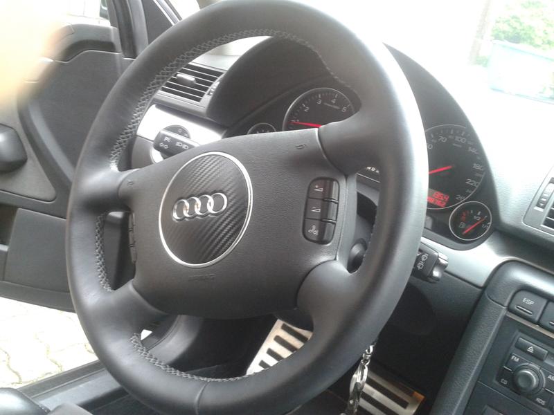 Lenkrad neu beziehen für Audi A3 A4 A6 incl. Daumenauflagen mit feinstem Leder