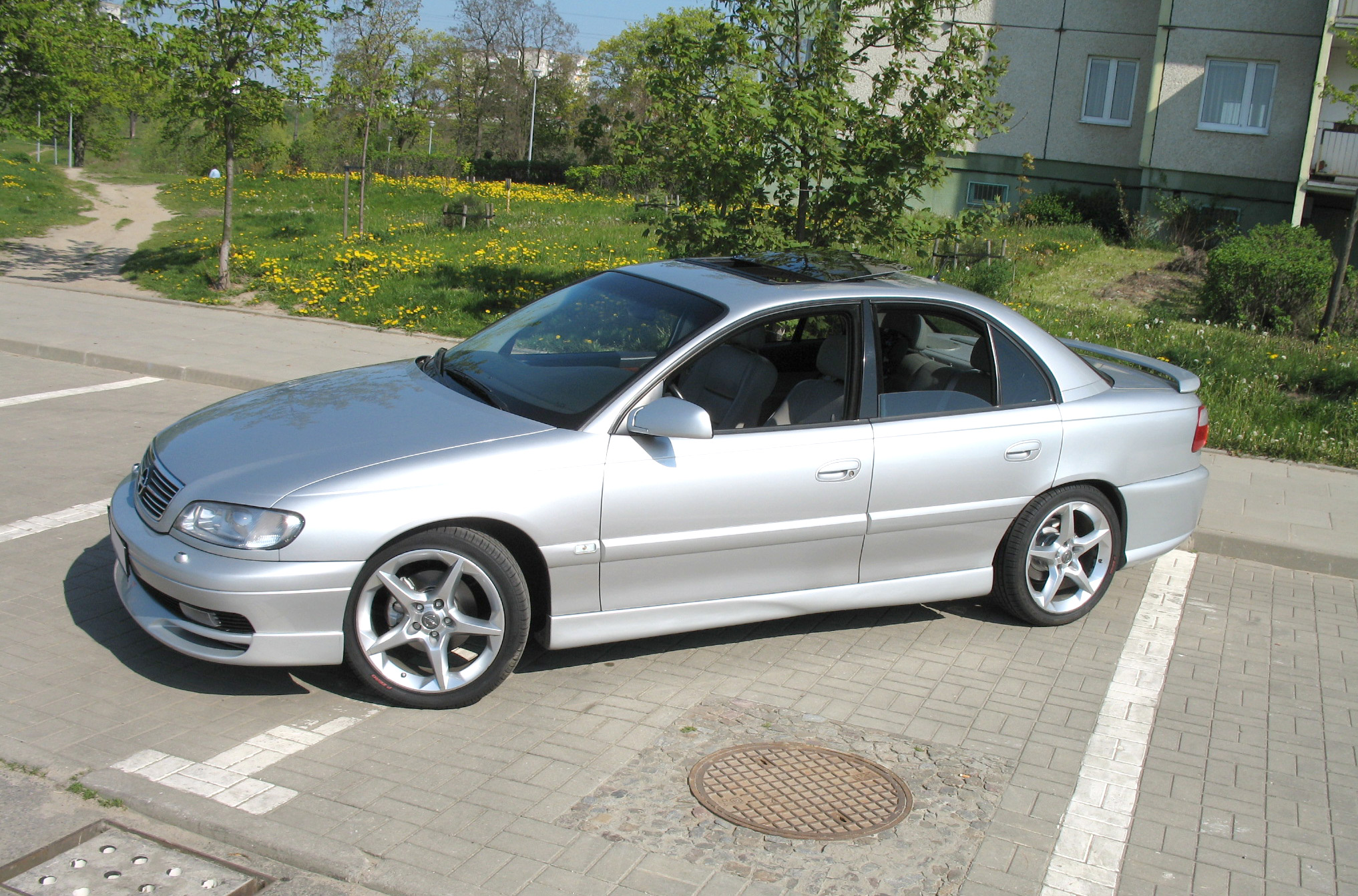 Opel omega c фото